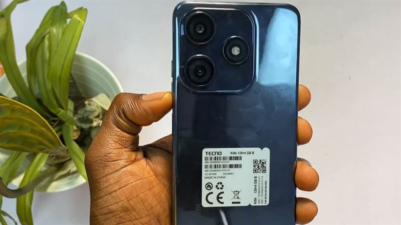 Trên tay Tecno Spark 10C: Thiết kế năng động xu hướng, pin lớn 5.000 mAh cùng camera kép 16 MP