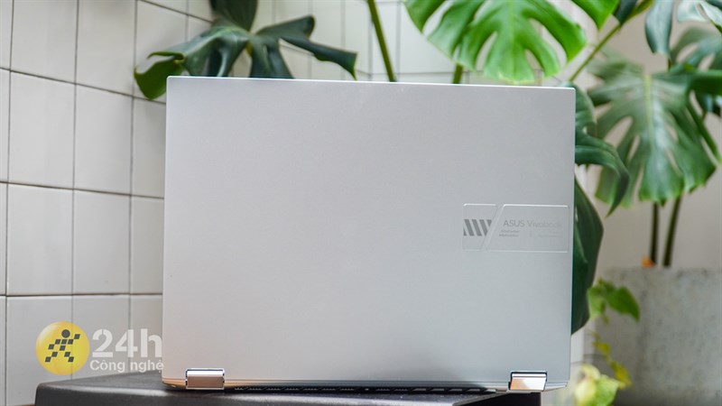 ASUS Vivobook S 14 Flip sở hữu ngoại hình tối giản, hiện đại và đẹp mắt ASUS Vivobook S 14 Flip sở hữu ngoại hình tối giản, hiện đại và đẹp mắt