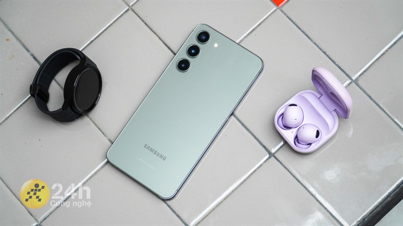 Muôn vàn kiểu ăn chơi mà vẫn sống heo-thì cùng Galaxy Watch5 Series và Galaxy Buds2 Pro Muôn vàn kiểu ăn chơi mà vẫn sống heo-thì cùng Galaxy Watch5 Series và Galaxy Buds2 ProMuôn vàn kiểu ăn chơi mà vẫn sống heo-thì cùng Galaxy Watch5 Series và Galaxy Buds2 Pro