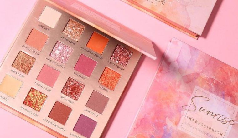 Bảng mắt Focallure Sunrise có bao nhiêu màu? Có đẹp không?