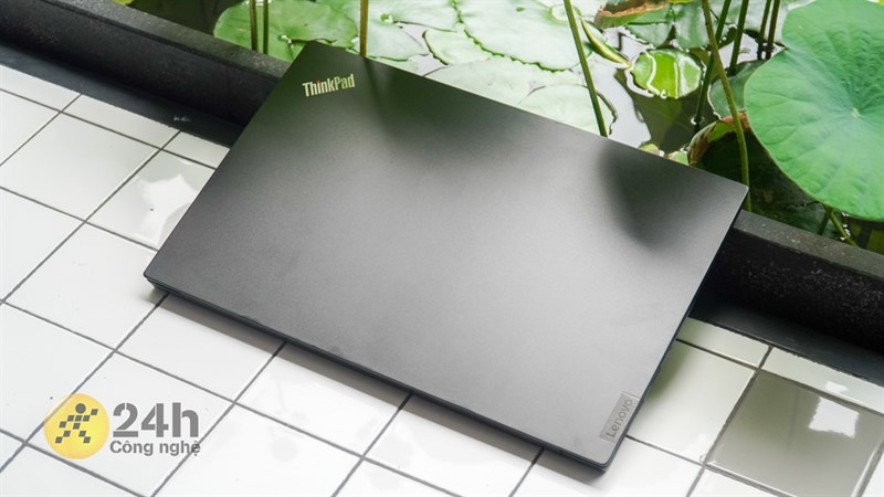 Lenovo ThinkPad E15 Gen 4 hiện đang được mở đặt hàng tại Thế Giới Di Động với mức giá là 28.69 triệu đồng. Lenovo ThinkPad E15 Gen 4 hiện đang được mở đặt hàng tại Thế Giới Di Động với mức giá là 28.69 triệu đồng.