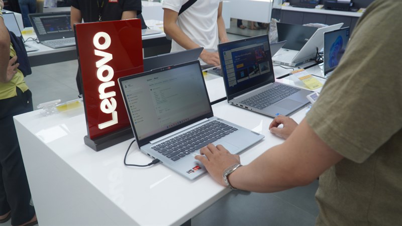 Toàn cảnh sự kiện mở bán Laptop Lenovo IdeaPad Slim 5