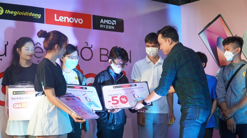 Toàn cảnh sự kiện mở bán Laptop Lenovo IdeaPad Slim 5 Light