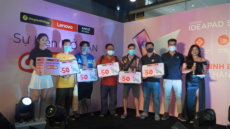 Toàn cảnh sự kiện mở bán Laptop Lenovo IdeaPad Slim 5 Light