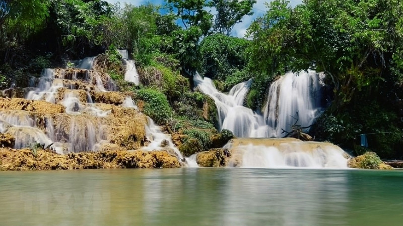 Thác Bản Sầm