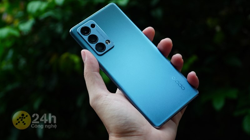 OPPO Reno6 Pro: Điện thoại màn hình cong hoàn hảo!
