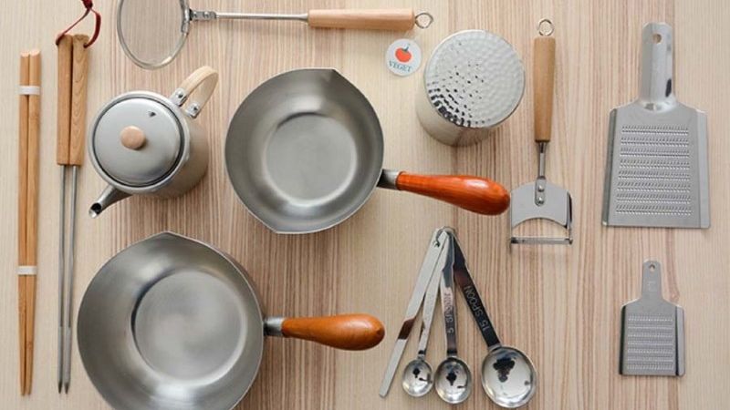 Some kitchen utensils