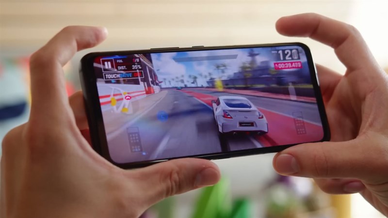 ROG Phone 7 Ultimate được trang bị pin 6.000 mAh ROG Phone 7 Ultimate được trang bị pin 6.000 mAh