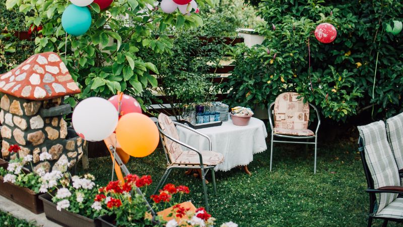 Where to organize a surprise birthday party for your loved one