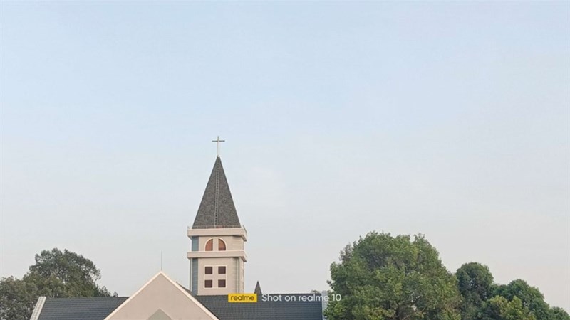 realme 10 cho ảnh chụp rõ nét và tự nhiên