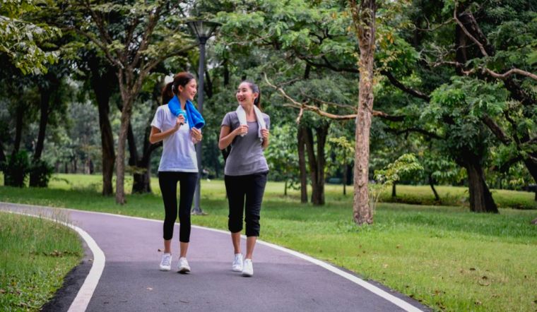 4 cách đi bộ nhanh giúp bạn đốt cháy calo, giảm mỡ thừa hiệu quả