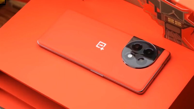 OnePlus Ace 2 Xiangling Edition được trang bị Snapdragon 8+ Gen 1
