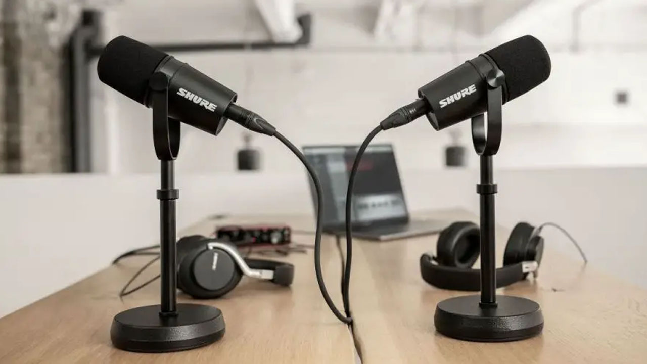 Giá thành sửa chữa khá cao nên đây cũng là một nhược điểm lớn đối với hãng Shure