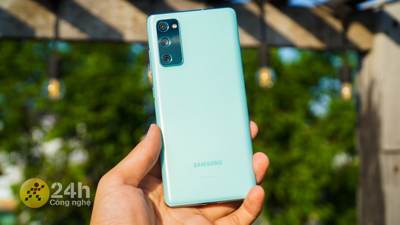 Galaxy S20 FE: Điện thoại Galaxy S chính hãng tại Thế Giới Di Động