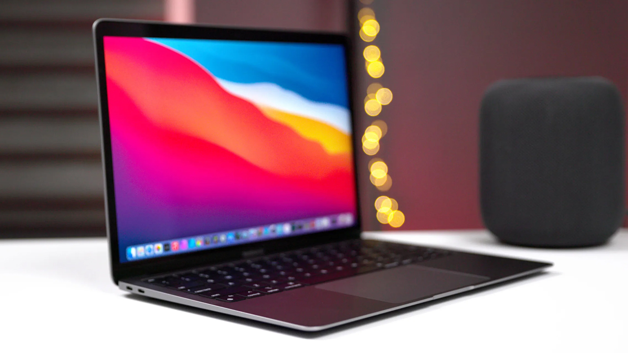 MacBook Air M1 giá sốc chỉ từ 18.550.000 đồng tại TopZone, mua ngay!