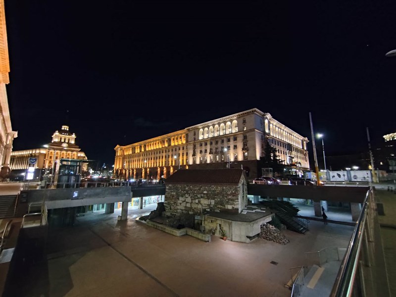 Đánh giá ASUS ROG Phone 7: Thiết kế đẹp mắt, pin lớn 6.000 mAh cùng hiệu năng mạnh mẽ Đánh giá ASUS ROG Phone 7: Thiết kế đẹp mắt, pin lớn 6.000 mAh cùng hiệu năng mạnh mẽ