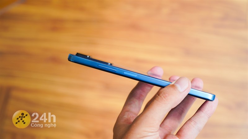 Khung viền của Redmi Note 11 Pro 5G cũng khá đặc sắc Khung viền của Redmi Note 11 Pro 5G cũng khá đặc sắc