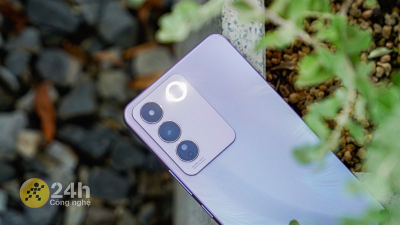 Vivo V27e: Điện thoại Vivo chụp ảnh đẹp, đáng quan tâm