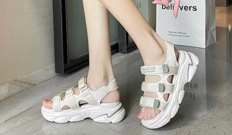 15 cách phối đồ với sandal nữ năng động, vi vu ngày hè