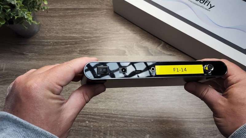 Mặt sau của driver.