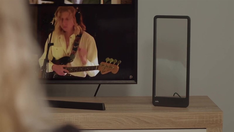 Nhờ khả năng hoạt động linh hoạt, Focusound Glass có thể được sử dụng như một chiếc loa hoặc là một tai nghe trong từng trường hợp khác nhau.