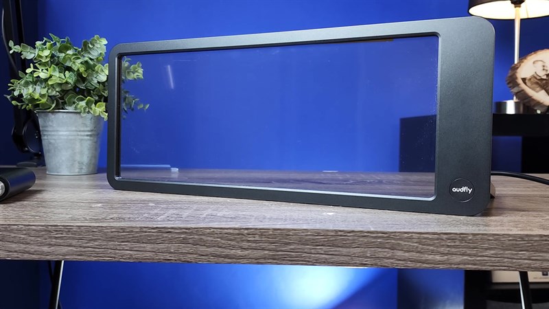 Focusound Glass sử dụng công nghệ âm thanh được định hướng (DAT).