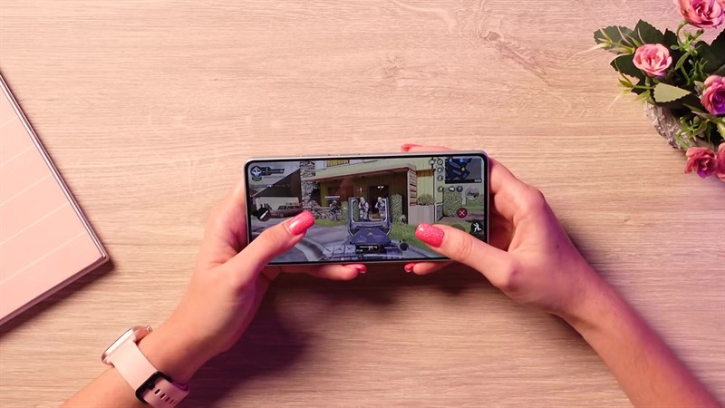 POCO F5 cũng được trang bị ba tùy chọn RAM lần lượt là 8 GB, 12 GB và 16 GB.