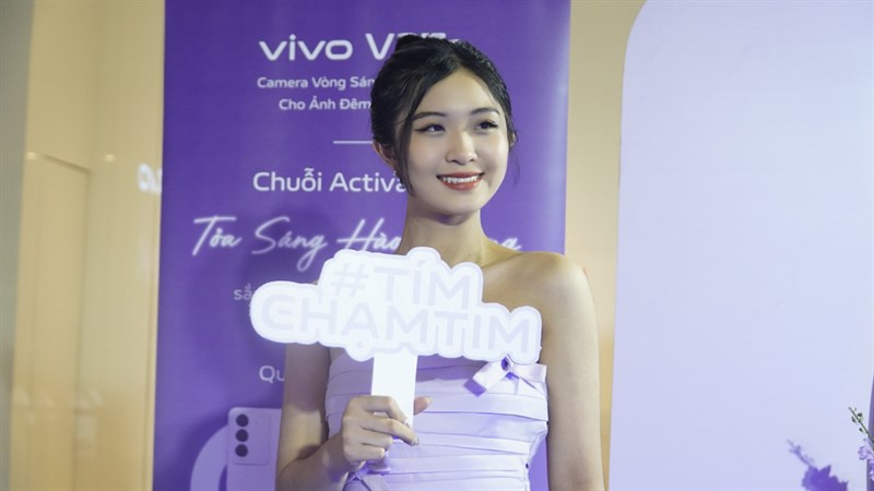 Toàn cảnh sự kiện ra mắt Vivo V27e: Tỏa Sáng Hào Quang cả ngày lẫn đêm Toàn cảnh sự kiện ra mắt Vivo V27e: Tỏa Sáng Hào Quang cả ngày lẫn đêm