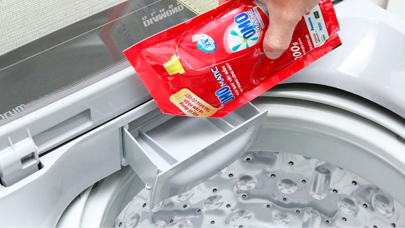 Using too much detergent causes foaming