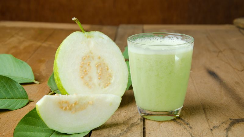 Lưu ý cho bệnh nhân tiểu đường khi ăn ổi