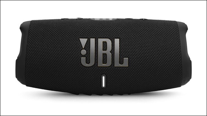 JBL Boombox 3 Wi-Fi và JBL Charge 5 Wi-Fi ra mắt