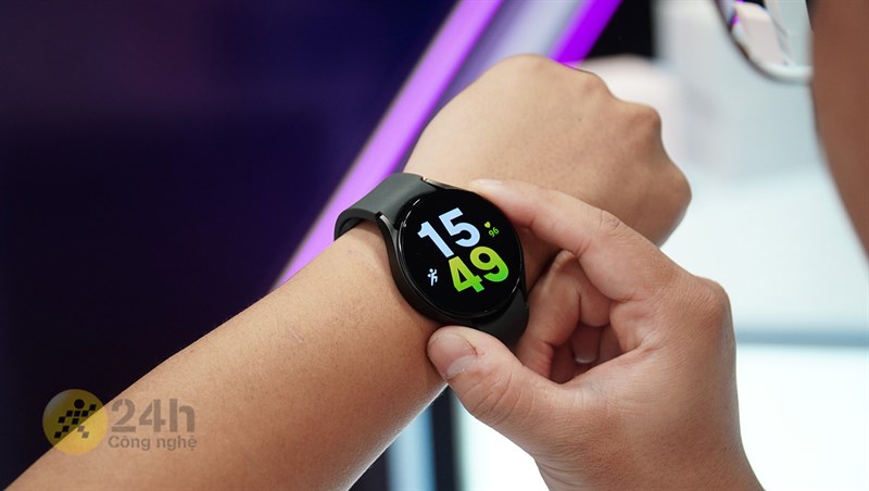 Galaxy Watch5 cập nhật giá mới 'ngon hơn'