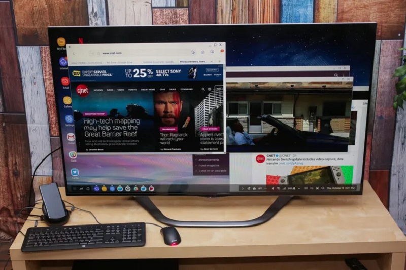 Samsung DeX có thể hỗ trợ chiếu lên màn hình ngoài hoặc TV thông minh