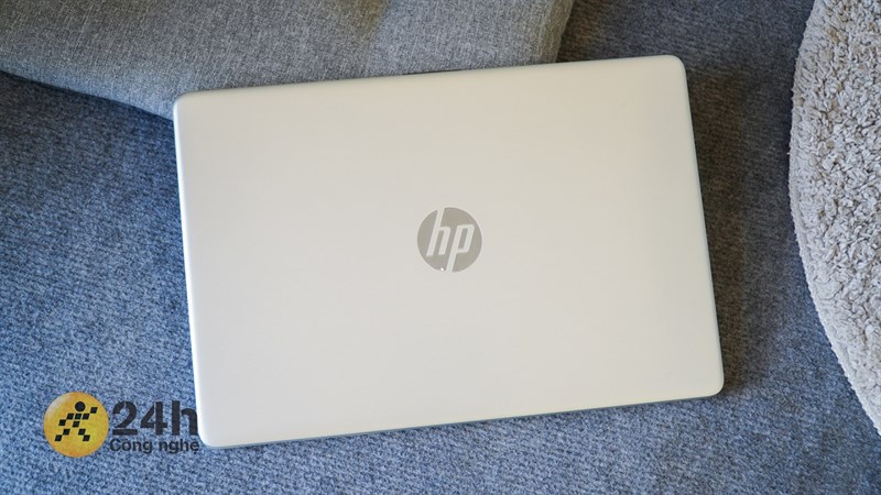 HP 15s fq2716TU i3 (7C0X3PA): Laptop HP giá tốt đáng mua