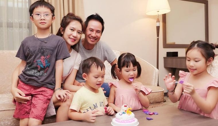 Học hỏi phương pháp dạy con cực hay của gia đình Lý Hải