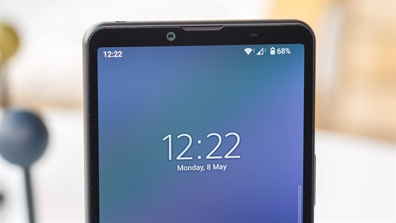 Xperia 10 V được trang bị RAM 8 GB và bộ nhớ trong 128 GB, mở rộng lưu trữ bằng thẻ nhớ MicroSD