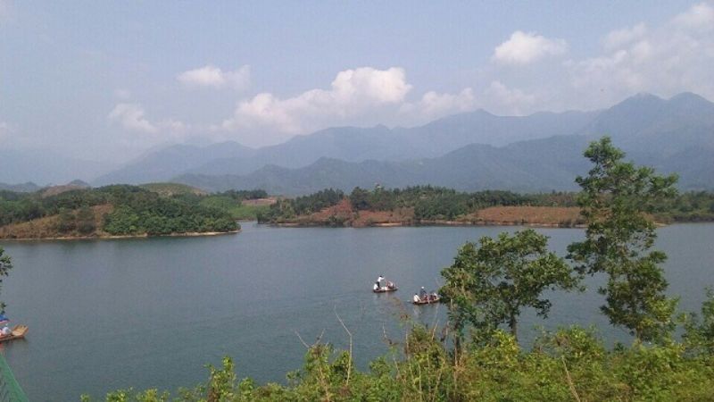 Hồ Trúc Bài Sơn
