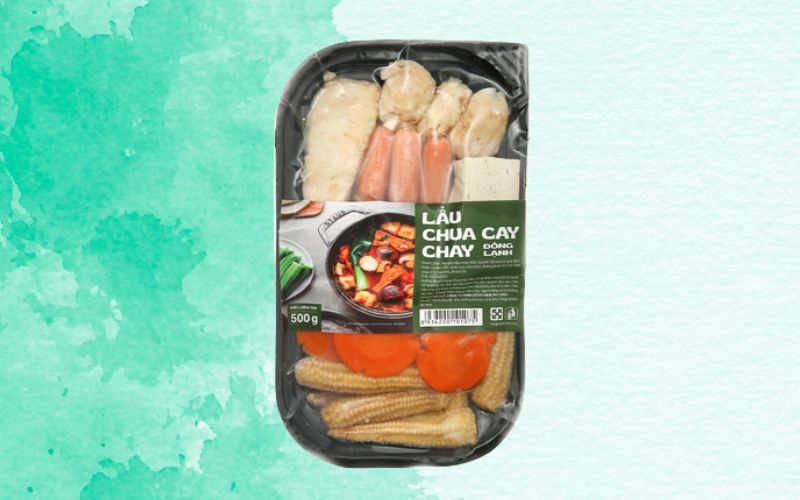 Lẩu chua cay chay Trần Gia khay 500g là món ăn chay đậm đà và hấp dẫn