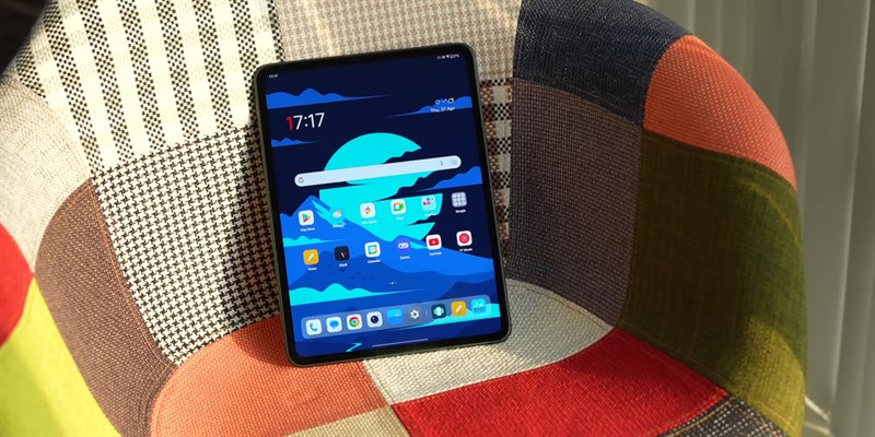 Thử nghiệm duyệt web trên OnePlus Pad được tiến hành với tốc độ làm mới cao, trong khi thử nghiệm phát lại video được thực hiện với tần số quét 60 Hz.