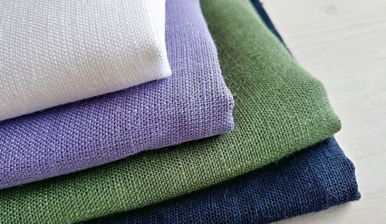 Vải linen là gì? Hướng dẫn cách sử dụng bảo quản quần áo vải linen