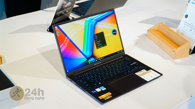 Ngoại hình của ASUS Vivobook 14X OLED (2023) đã để lại nhiều ấn tượng cho mình. Ngoại hình của ASUS Vivobook 14X OLED (2023) đã để lại nhiều ấn tượng cho mình.
