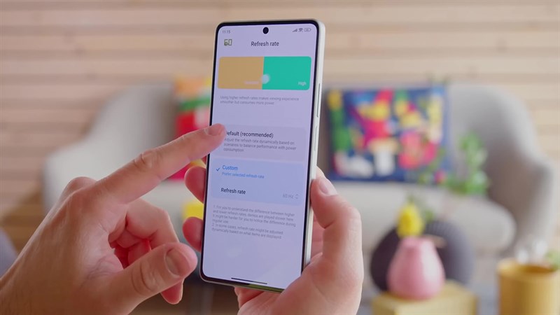 MIUI 14 cung cấp ba chế độ làm mới màn hình: 60Hz, 120Hz và Chế độ Mặc định (tự động).