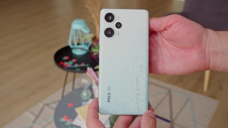 Mặc dù giá của POCO F5 có vẻ hơi cao nhưng máy vẫn thu hút sự quan tâm của người dùng.
