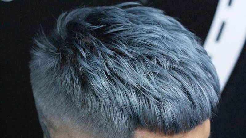 Nhuộm tóc màu xanh khói