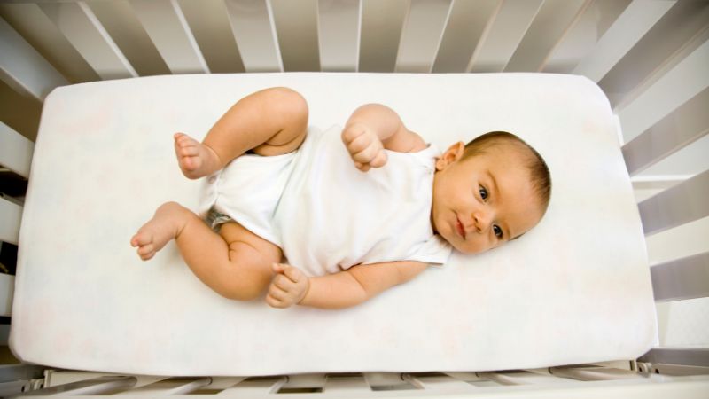 What is neonatal infection? What to do when a baby has a neonatal infection?