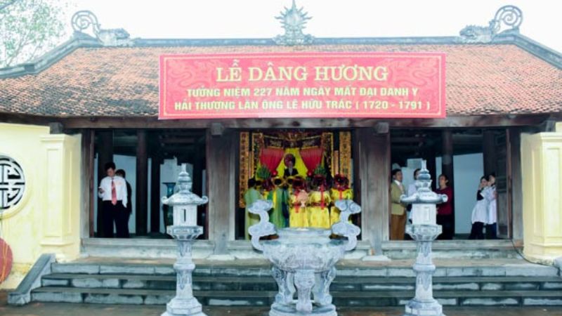 Khu di tích Hải Thượng Lãn Ông