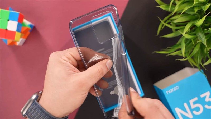 Trên tay realme Narzo N53
