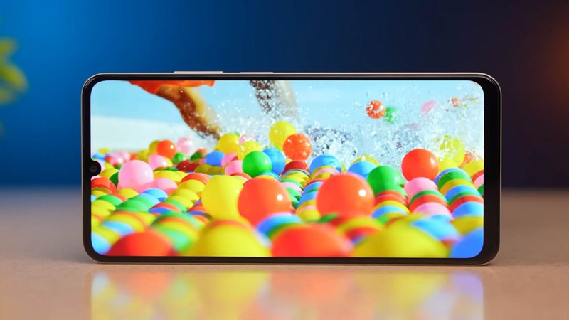 Trên tay realme Narzo N53