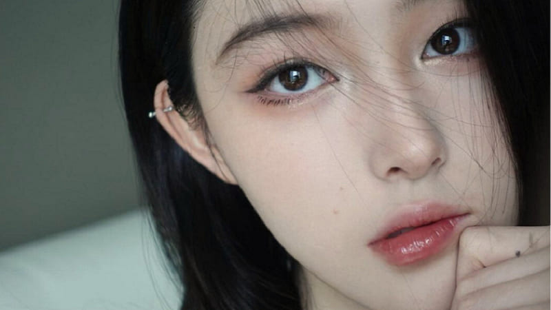 Coquette Makeup – xu hướng trang điểm đang gây sốt TikTok có đáng thử?