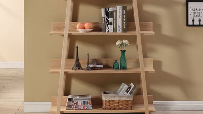 Ladder shelves are familiar and often present in convenient living rooms